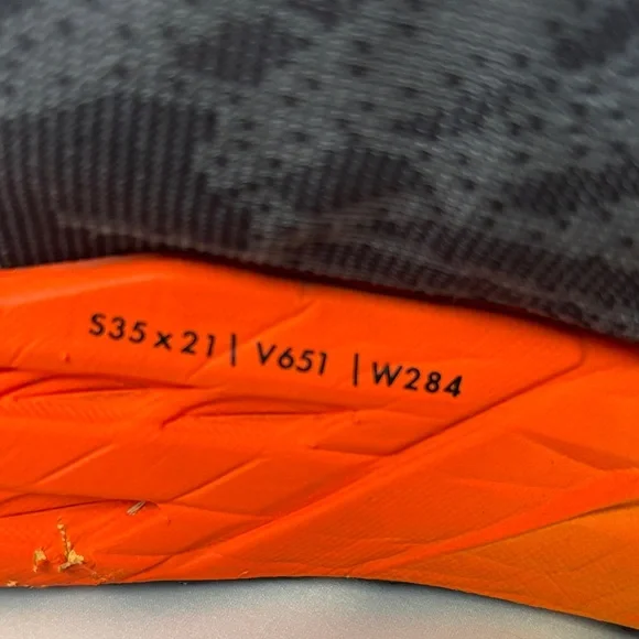 Hoka One One Speedgoat 5 Running Shoes 1123157 Men’s Size 7.5 Flame Gray Orange - Picture 13 of 16